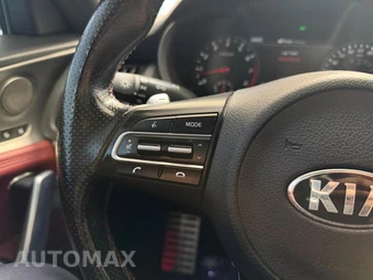 2021 Kia Stinger GT2 - miniatura 31