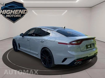 2021 Kia Stinger GT2 - miniatura 4