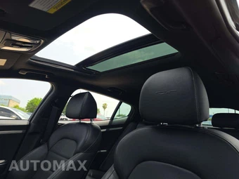 2021 Kia Stinger GT2 – miniatura 11