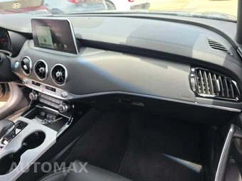 2021 Kia Stinger GT2 – miniatura 19