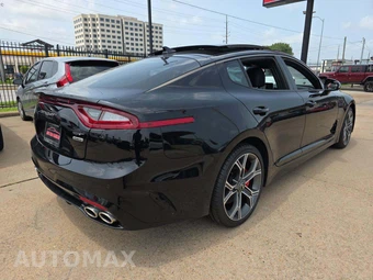 2021 Kia Stinger GT2 – miniatura 3