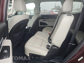 2021 Kia Telluride EX - miniatura 13