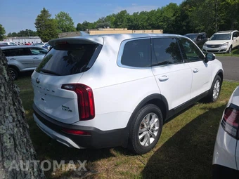 2021 Kia Telluride LX - miniatura 4