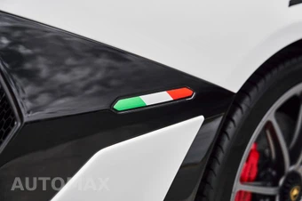 2021 Lamborghini Aventador SVJ Convertible – miniatura 14