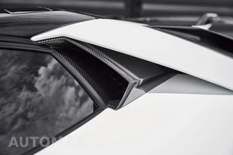 2021 Lamborghini Aventador SVJ Convertible – miniatura 16