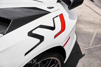 2021 Lamborghini Aventador SVJ Convertible – miniatura 17