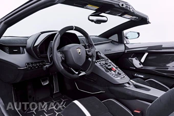 2021 Lamborghini Aventador SVJ Convertible – miniatura 2