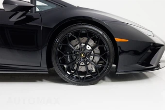 2021 Lamborghini Huracan EVO RWD Convertible – miniatura 15