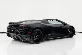 2021 Lamborghini Huracan EVO RWD Convertible – miniatura 3