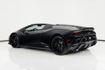2021 Lamborghini Huracan EVO RWD Convertible – miniatura 6
