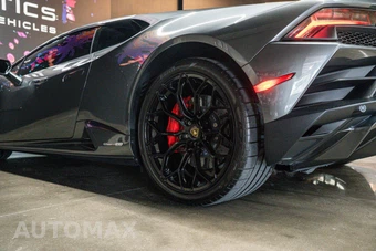 2021 Lamborghini Huracan EVO RWD Coupe - miniatura 16