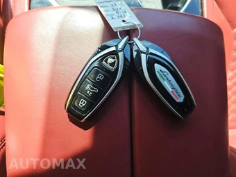 2021 Lamborghini Urus – miniatura 8
