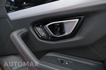 2021 Lamborghini Urus – miniatura 47