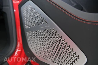 2021 Lamborghini Urus – miniatura 49