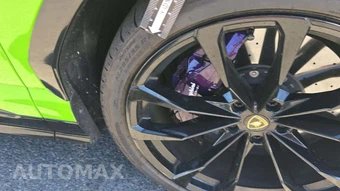 2021 Lamborghini Urus – miniatura 25