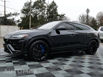 2021 Lamborghini Urus – miniatura 10