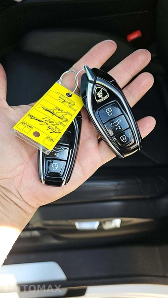 2021 Lamborghini Urus – miniatura 19