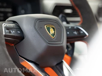 2021 Lamborghini Urus – miniatura 32