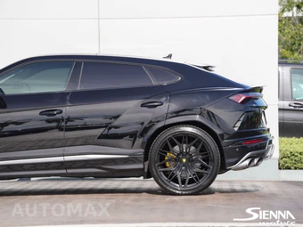 2021 Lamborghini Urus – miniatura 11