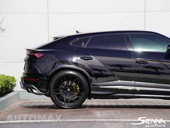 2021 Lamborghini Urus – miniatura 21
