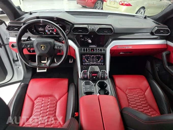 2021 Lamborghini Urus – miniatura 10
