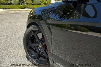 2021 Lamborghini Urus – miniatura 12