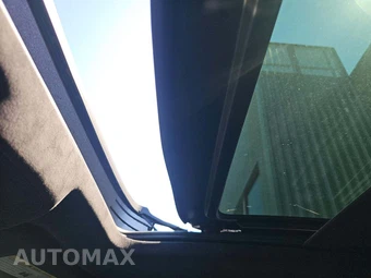 2021 Lamborghini Urus - miniatura 11