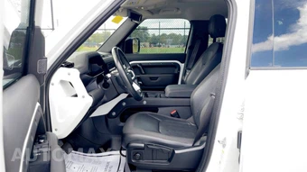 2021 Land Rover Defender 110 S - miniatura 28