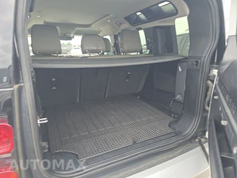 2021 Land Rover Defender 110 SE – miniatura 16