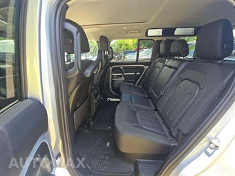2021 Land Rover Defender 110 SE – miniatura 13