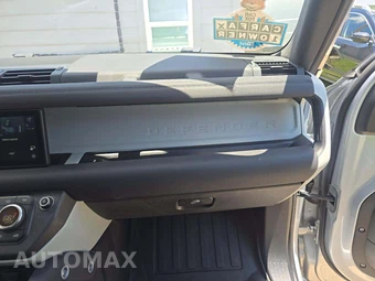 2021 Land Rover Defender 110 SE – miniatura 19