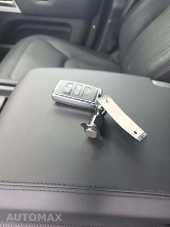 2021 Land Rover Defender 110 X-Dynamic HSE – miniatura 8