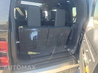 2021 Land Rover Defender 110 X-Dynamic HSE - miniatura 17