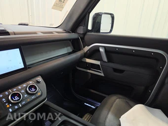 2021 Land Rover Defender 110 X-Dynamic SE - miniatura 11