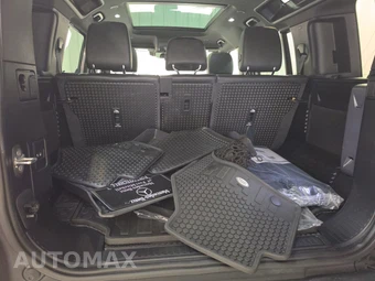 2021 Land Rover Defender 110 X-Dynamic SE - miniatura 17