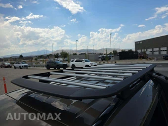 2021 Land Rover Defender 110 X-Dynamic SE – miniatura 12