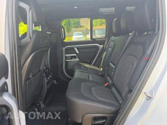 2021 Land Rover Defender 110 X-Dynamic SE - miniatura 12