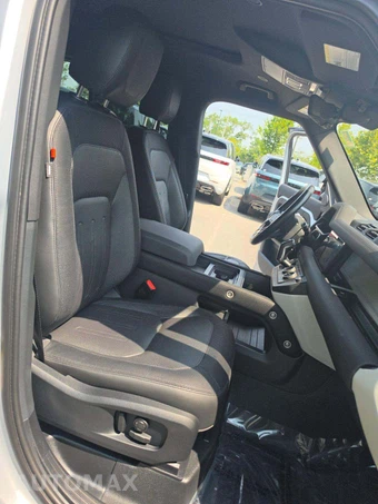 2021 Land Rover Defender 110 X-Dynamic SE - miniatura 17