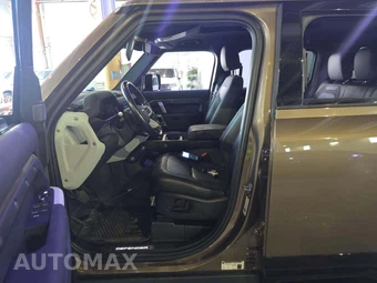 2021 Land Rover Defender 110 X-Dynamic SE - miniatura 6
