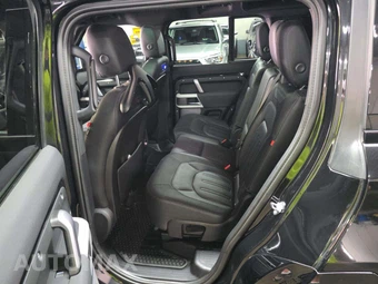 2021 Land Rover Defender 110 X-Dynamic SE – miniatura 13