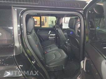2021 Land Rover Defender 110 X-Dynamic SE – miniatura 16