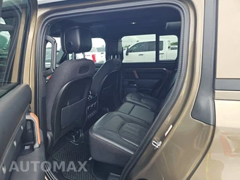 2021 Land Rover Defender 110 X – miniatura 13