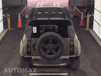 2021 Land Rover Defender 110 X – miniatura 5