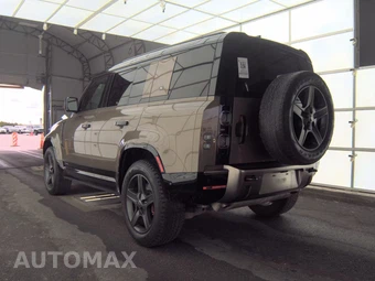 2021 Land Rover Defender 110 X – miniatura 6