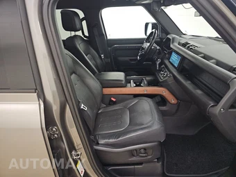 2021 Land Rover Defender 110 X - miniatura 8