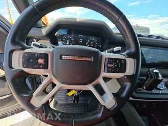 2021 Land Rover Defender 90 S - miniatura 10