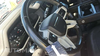 2021 Land Rover Defender 90 S - miniatura 24