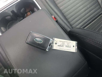 2021 Land Rover Discovery Sport S – miniatura 8