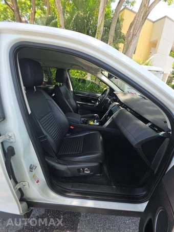 2021 Land Rover Discovery Sport S - miniatura 18