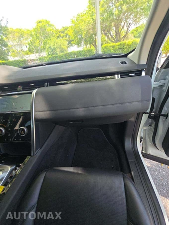 2021 Land Rover Discovery Sport S - miniatura 19